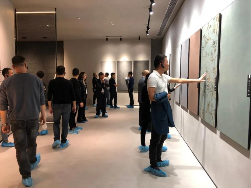 依诺岩板瓷砖“2022新品规划及品牌策略研讨会”圆满举行_1