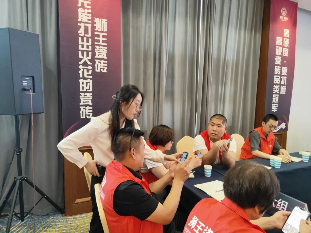 抖势达人 狮王瓷砖第二季抖音精英特训营暨2024全国联动启动会盛大召开16.jpg